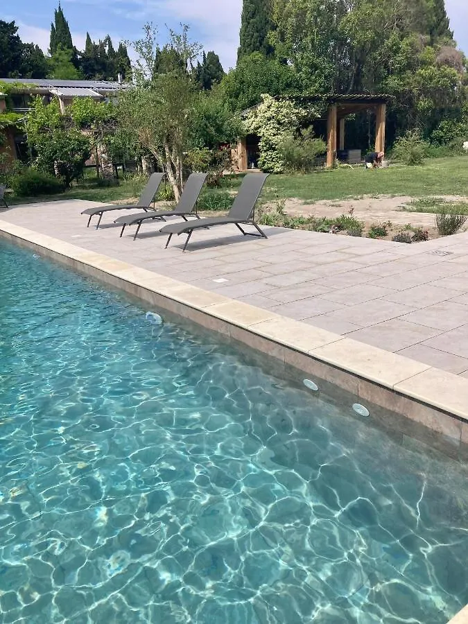 Mas Du Petit Claux Hotel Barbentane 3*,