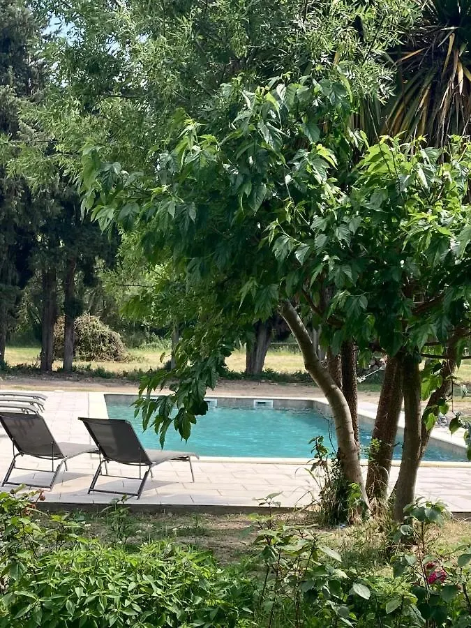 Gasthuis Mas Du Petit Claux Hotel Barbentane