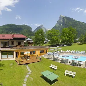 Aparthotel La Cour ***